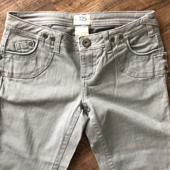 725 Originals grey stretch denim capris - Picture 3 of 9